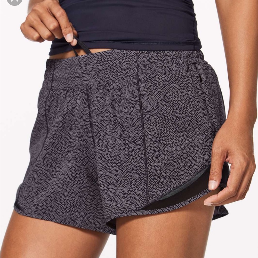 Hotty hot short II (long 4”) dusky lavender